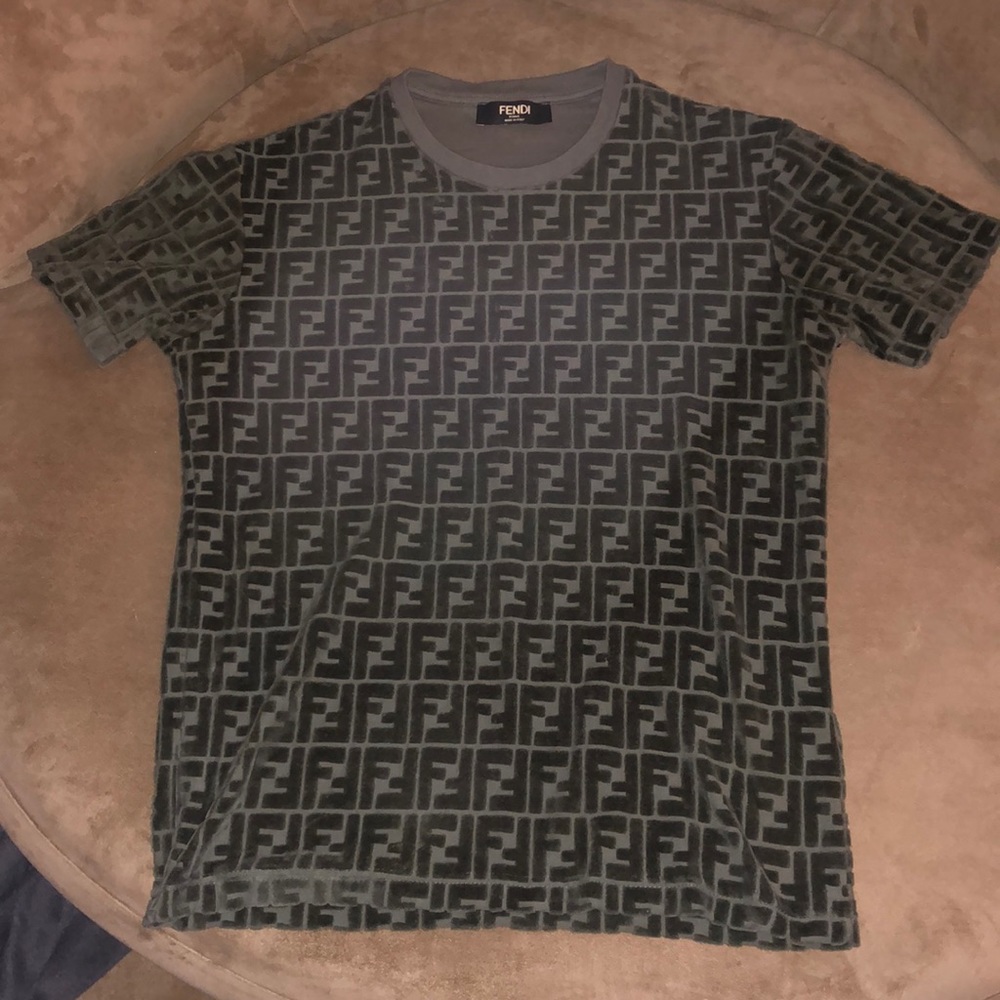 Fendi tshirt
